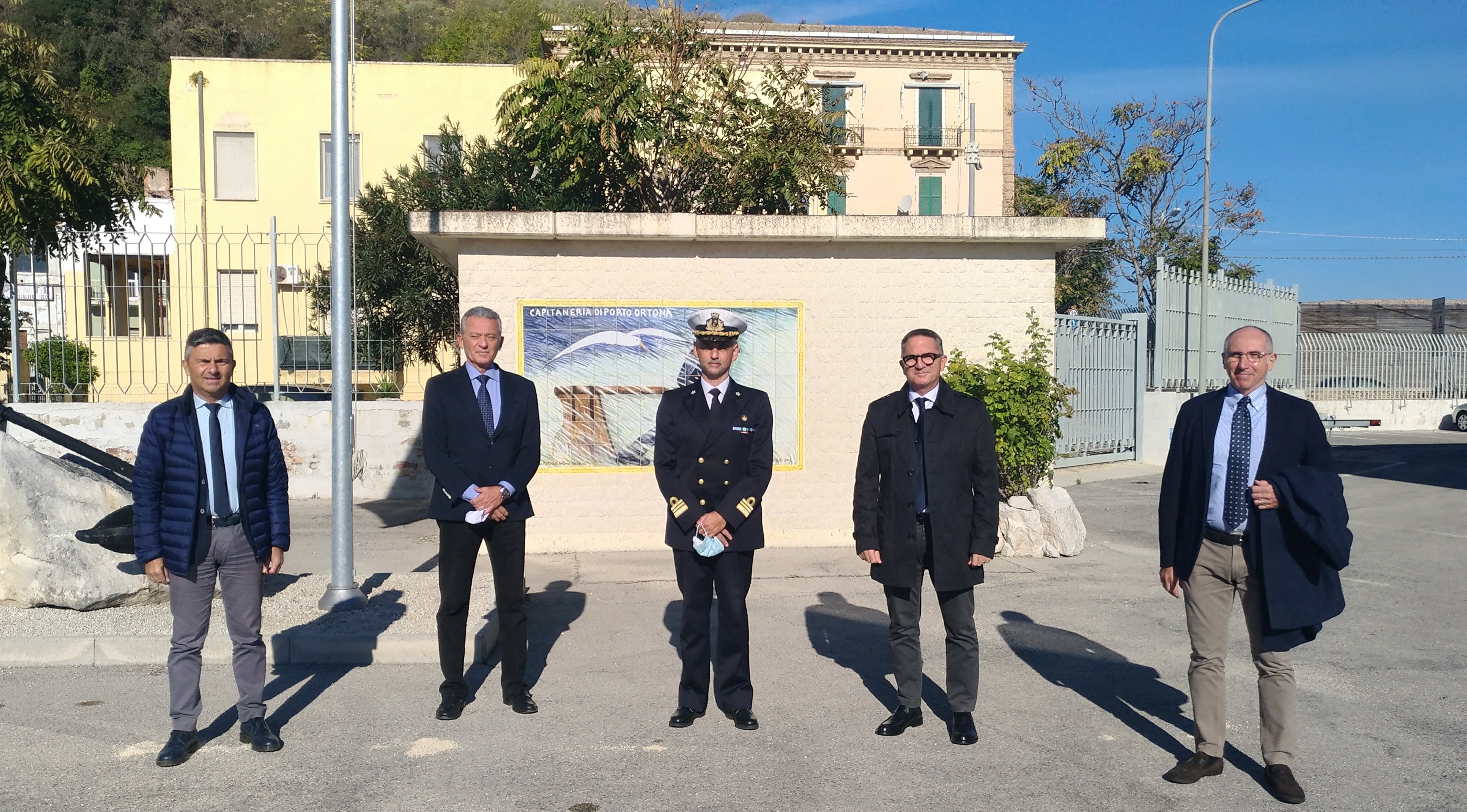 ITALIAN PORT DAYS: VISITA STUDENTI NAUTICO NEL PORTO DI ORTONA
